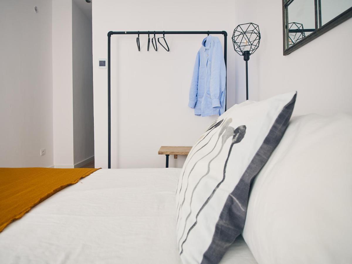 Pelicano Seville Apartments Экстерьер фото